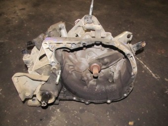 CUTIE VITEZE MANUALA 5 TREPTE DACIA LOGAN I OEM: JH3 053.