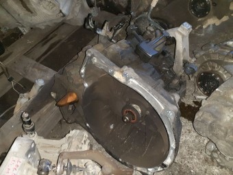 CUTIE VITEZE MANUALA 5 TREPTE FORD FOCUS II OEM: MTX75.