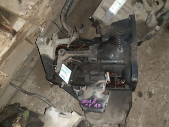 CUTIE VITEZE MANUALA 5 TREPTE FORD FOCUS II OEM: MTX75.