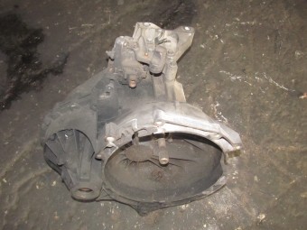 CUTIE VITEZE MANUALA 5 TREPTE FORD MONDEO III OEM: 1C1R-7F096N5LUA.