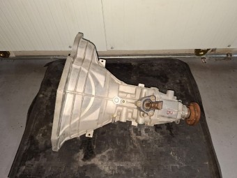 CUTIE VITEZE MANUALA 5 TREPTE FORD TRANSIT OEM: 88VT7K400AA.