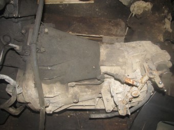 CUTIE VITEZE MANUALA 5 TREPTE MERCEDES SPRINTER-3T(W903) OEM: 711620.