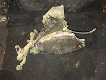 CUTIE VITEZE MANUALA 5 TREPTE OPEL CORSA C OEM: M24.