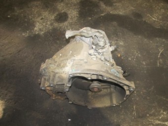 CUTIE VITEZE MANUALA 5 TREPTE OPEL VECTRA C OEM: M26.