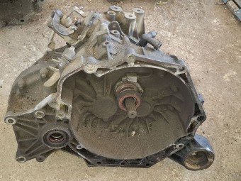 CUTIE VITEZE MANUALA 5 TREPTE OPEL VECTRA C OEM: MG1/F23.
