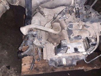 CUTIE VITEZE MANUALA 5 TREPTE SKODA FABIA II OEM: JHN.