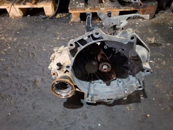 CUTIE VITEZE MANUALA 5 TREPTE SKODA FABIA II OEM: JHN.