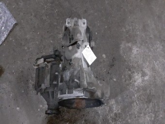 CUTIE VITEZE MANUALA 5 TREPTE SKODA OCTAVIA OEM: DUU.