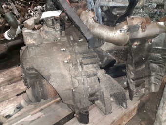 CUTIE VITEZE MANUALA 6 TREPTE OPEL VECTRA C OEM: F40.