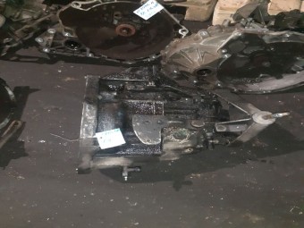 CUTIE VITEZE MANUALA 6 TREPTE RENAULT LAGUNA II OEM: PK6 001.