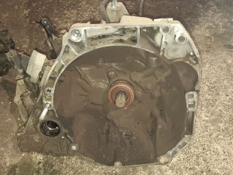 CUTIE VITEZE MANUALA DACIA LOGAN II OEM: JH3 336.