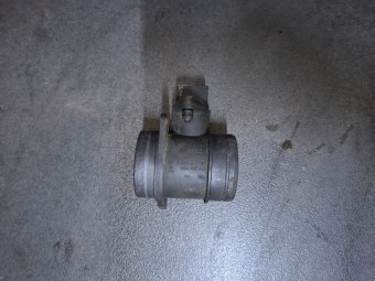 DEBITMETRU VOLKSWAGEN POLO 9N OEM: 06G906461.