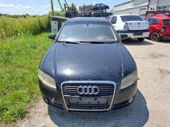   Dezmembram AUDI A4 B7 2005 2.0 (BLB)