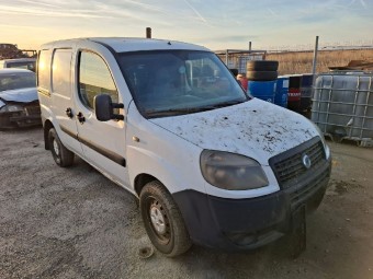   Dezmembram FIAT DOBLO 2006 1.3 JTD (1223112)