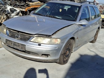   Dezmembram OPEL VECTRA B 2001 1.8 16V (Z18XE)