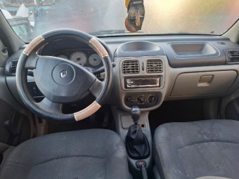   Dezmembram RENAULT CLIO II 2005 1.4 (K7J 700)