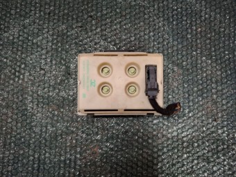 DISPLAY CENTRAL BORD OPEL ZAFIRA A OEM: 13106242.