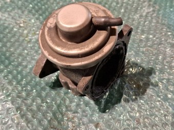 EGR SKODA OCTAVIA II OEM: 038131501AN.