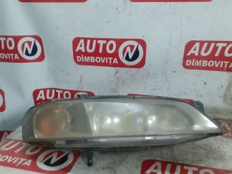 FAR DREAPTA OPEL VECTRA B OEM: 90586845.