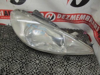 FAR DREAPTA PEUGEOT 206 