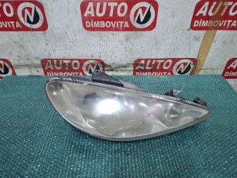FAR DREAPTA PEUGEOT 206 OEM: 9660535580.