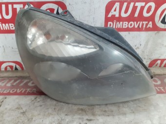 FAR DREAPTA RENAULT SYMBOL OEM: 8200509821.