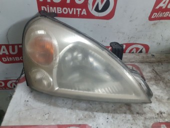 FAR DREAPTA SUZUKI LIANA 