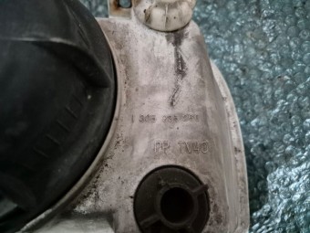 FAR DREAPTA VOLKSWAGEN GOLF III OEM: 1305235260.