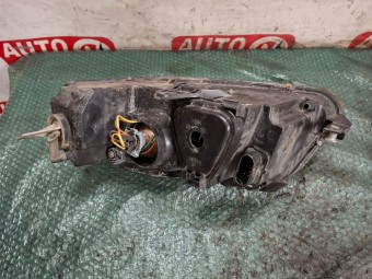 FAR DREAPTA VOLKSWAGEN PASSAT B5.5 
