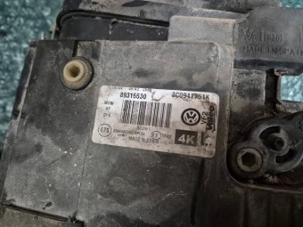 FAR XENON STANGA VOLKSWAGEN PASSAT B6 OEM: 3C0941751K.