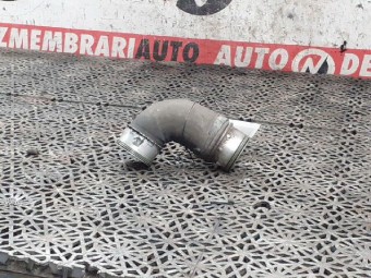FURTUN ADMISIE AER IN TURBINA AUDI A3 OEM: 038131111B.