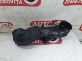 FURTUN ADMISIE AER IN TURBINA BMW 320 D OEM: 586509.