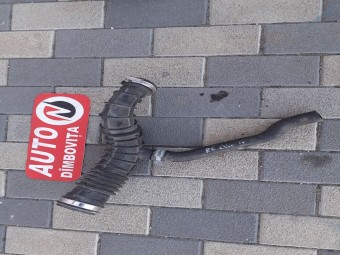 FURTUN ADMISIE AER IN TURBINA RENAULT CLIO IV OEM: 8200500384.
