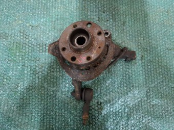 FUZETA STANGA OPEL CORSA C 