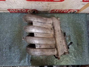GALERIE ADMISIE RENAULT LAGUNA II OEM: 8200146028.