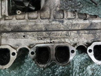 GALERIE ADMISIE SKODA OCTAVIA OEM: 038129713J.