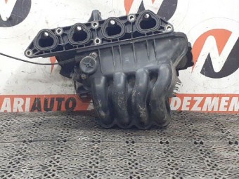 GALERIE ADMISIE VOLKSWAGEN GOLF IV OEM: 036129711EM.