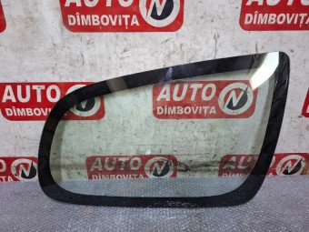 GEAM CAROSERIE DREAPTA SPATE TOYOTA YARIS 