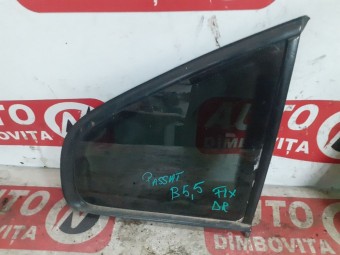 GEAM CAROSERIE DREAPTA SPATE VOLKSWAGEN PASSAT B5.5 