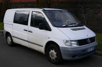 GEAM CAROSERIE STANGA SPATE MERCEDES VITO (W638) 