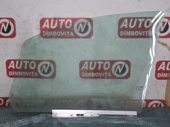 GEAM DREAPTA FATA OPEL ZAFIRA B 