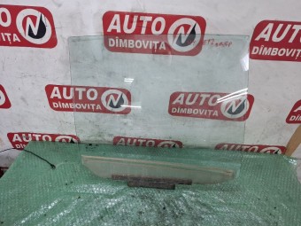 GEAM DREAPTA SPATE HYUNDAI GETZ 