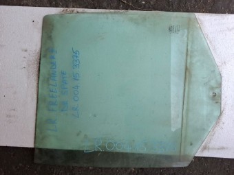 GEAM DREAPTA SPATE LAND ROVER FREELANDER 
