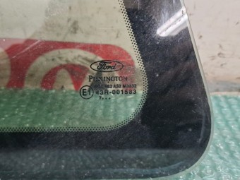 GEAM FIX USA STANGA SPATE FORD FIESTA V OEM: 43R-001583.