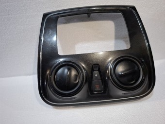 GRILA AER BORD CENTRU DACIA LOGAN II 