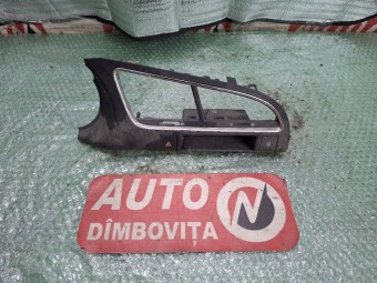 GRILA AER BORD CENTRU PEUGEOT 3008 OEM: 9685023677.