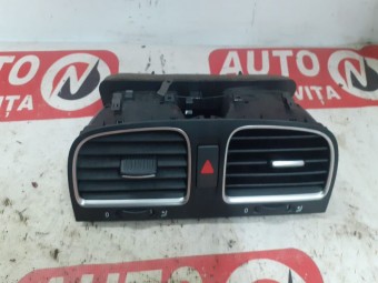 GRILA AER BORD CENTRU VOLKSWAGEN GOLF VI OEM: 5K0815736.