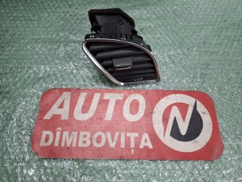 GRILA AER BORD DREAPTA AUDI A5 OEM: 8T1820902B.