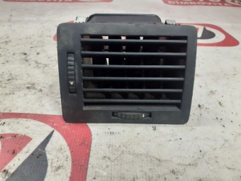 GRILA AER BORD DREAPTA SKODA FABIA OEM: 6Y0819702.