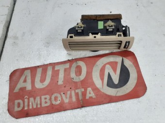 GRILA AER BORD STANGA CITROEN C6 OEM: 9653164477.